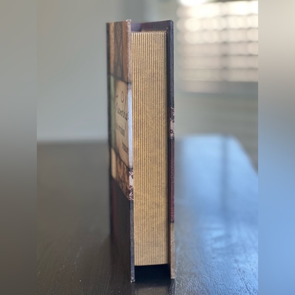 Decorative Book Box ‘Friendship Is A Priceless Treasure, Keepsake Storage Box - Picture 5 of 10